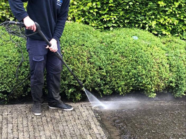 Oprit reinigen in Arendonk, Retie, Dessel, Turnhout, Oud-Turnhout, Ravels